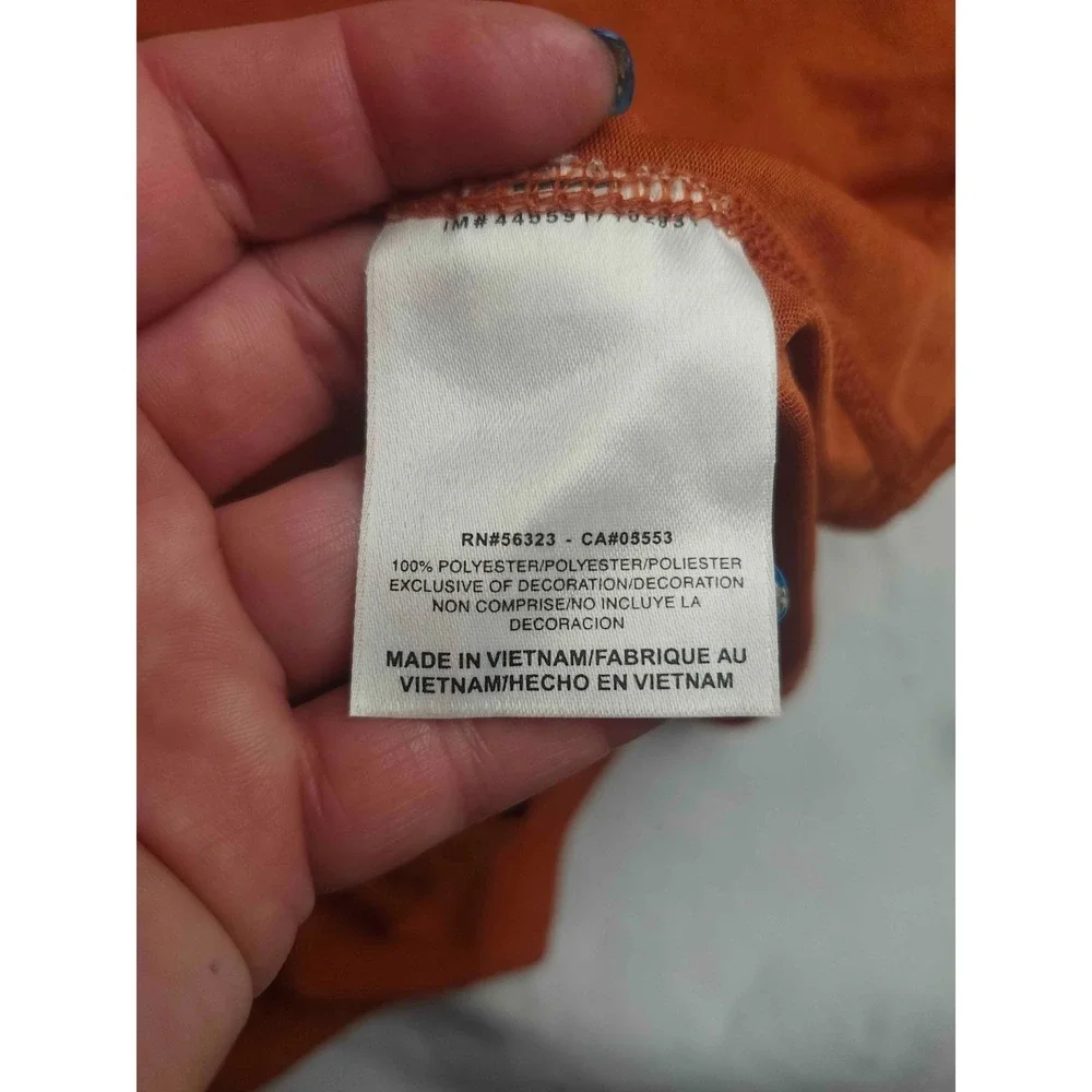 Nike Dri-FIT T-Shirt Men M Orange Moisture Wicking Sporty Performance Athleisure